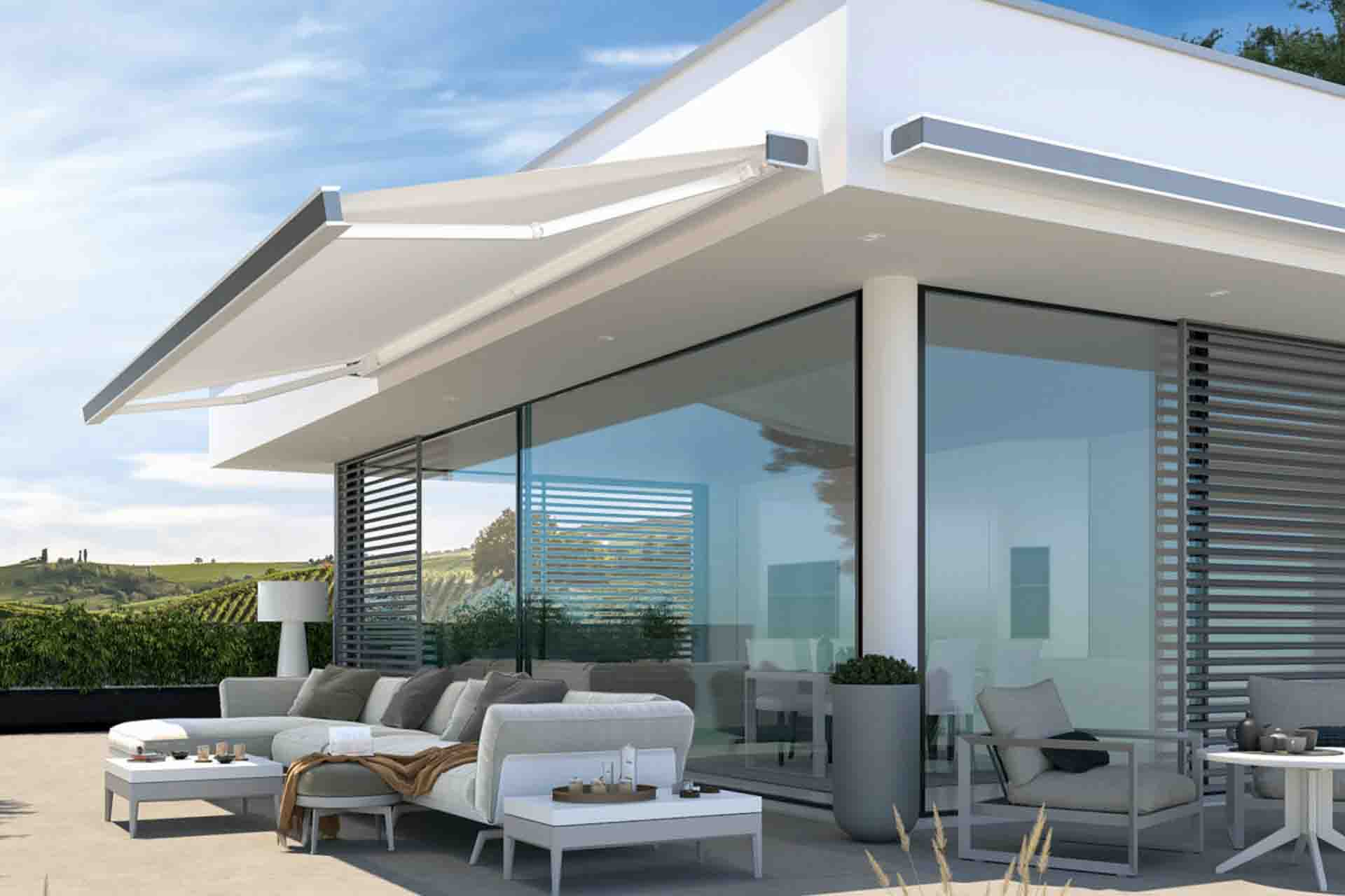 Retractable and customized awnings for outdoor in Atlanta