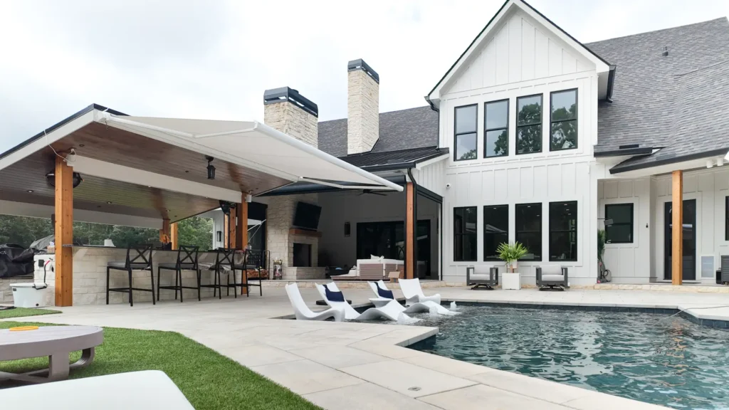 View from the outdoor kitchen bar under the shade of a KE Domina Retractable Awning